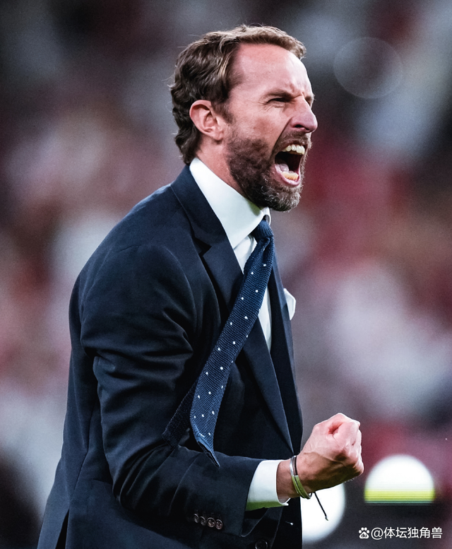 青少年足球决赛标题 青少年足球决赛标题