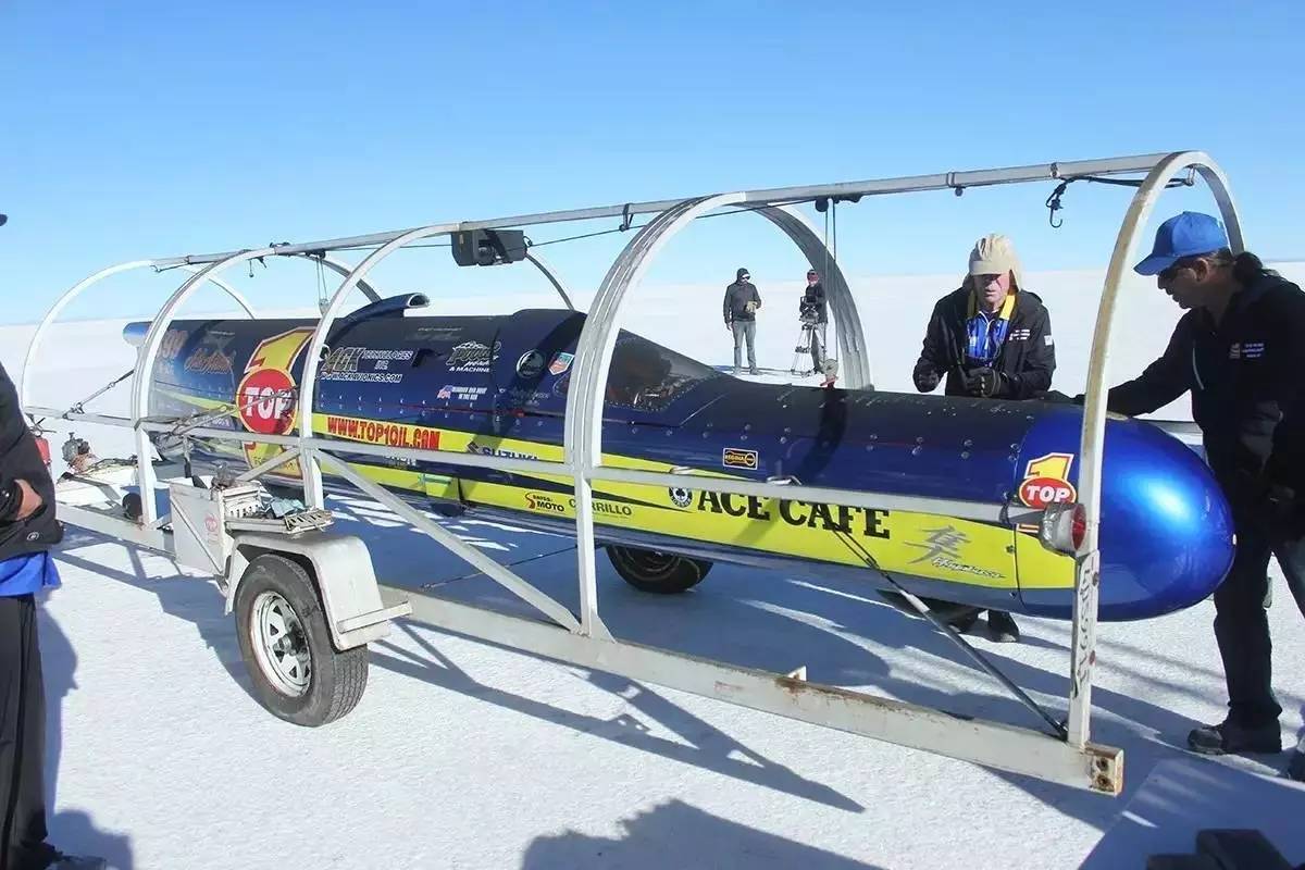 清晨勒沃库森备战全明星赛；刷新队史纪录细节曝光；引发热议；团队化学反应显著的简单介绍