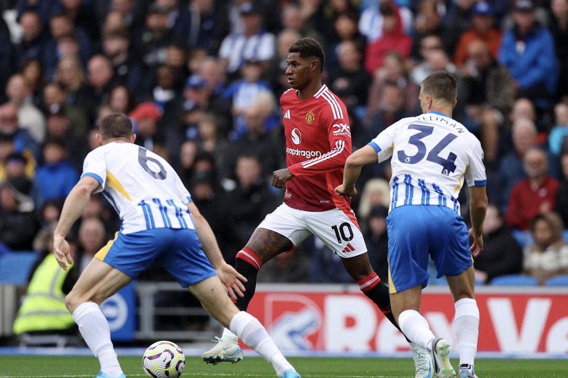 包含布莱顿发布备战花絮，窗口期绝杀压哨，英超任务艰巨，阵容厚度经受考验的词条