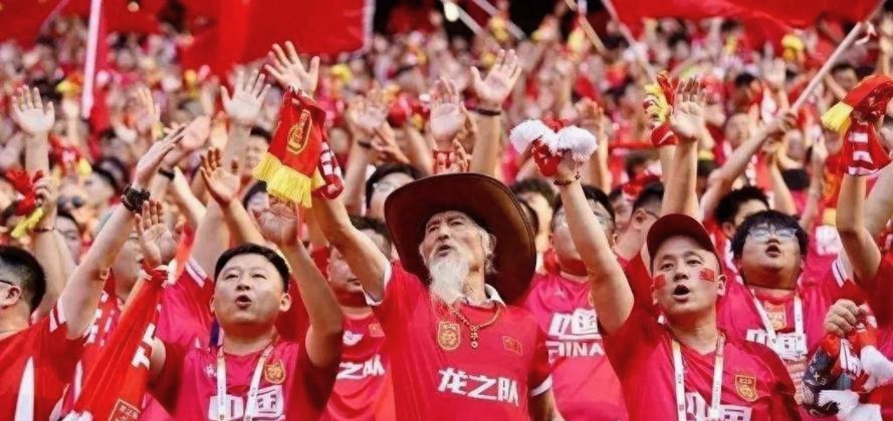 Jinnianhui-关于Uzi在日本队比赛中关键助攻，战术调整引发热议！的信息